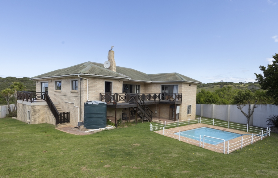4 Bedroom Property for Sale in West Bank Eastern Cape
